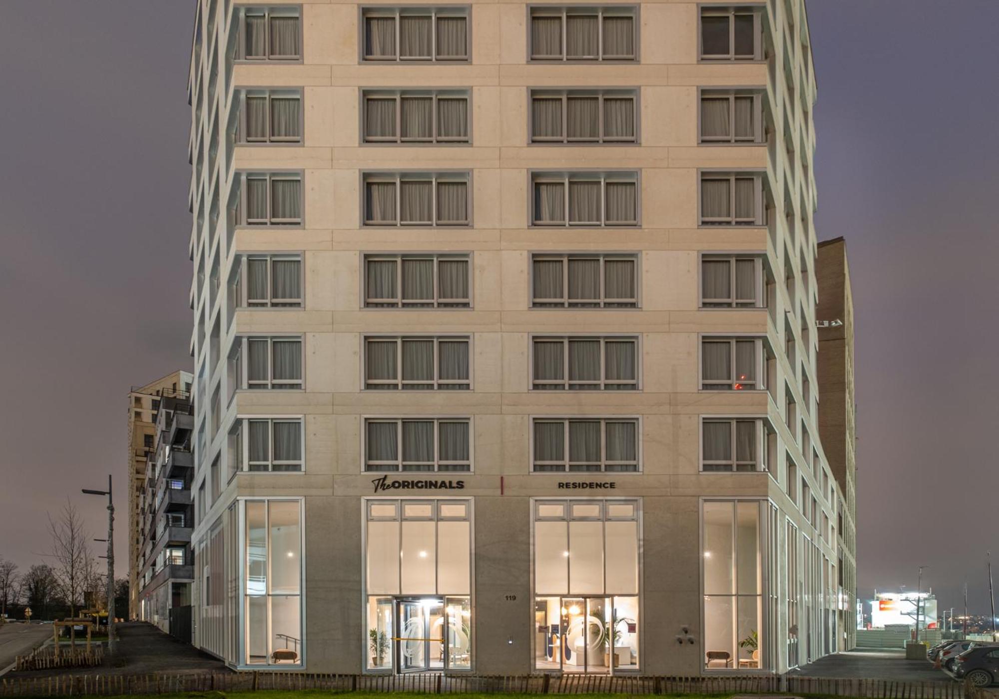 Hotel The Originals Paris Sud